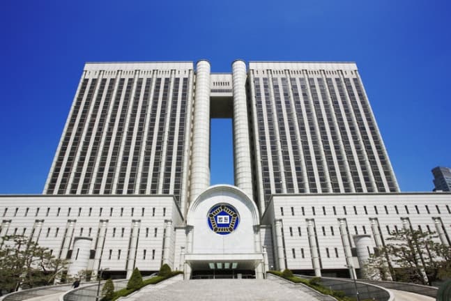 “나도 속았다” 보이스피싱 수거책, 법원서 무죄 선고 받은 이유는?