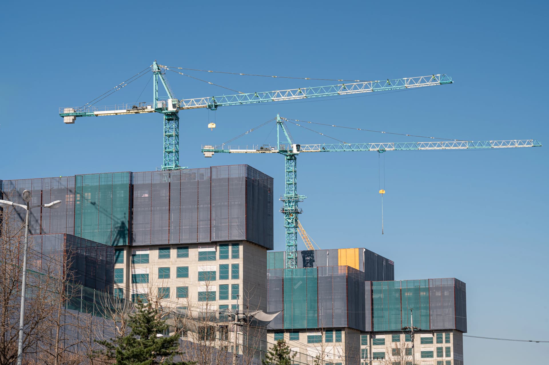 재건축조합 소송 건설전문변호사의 방어 전략